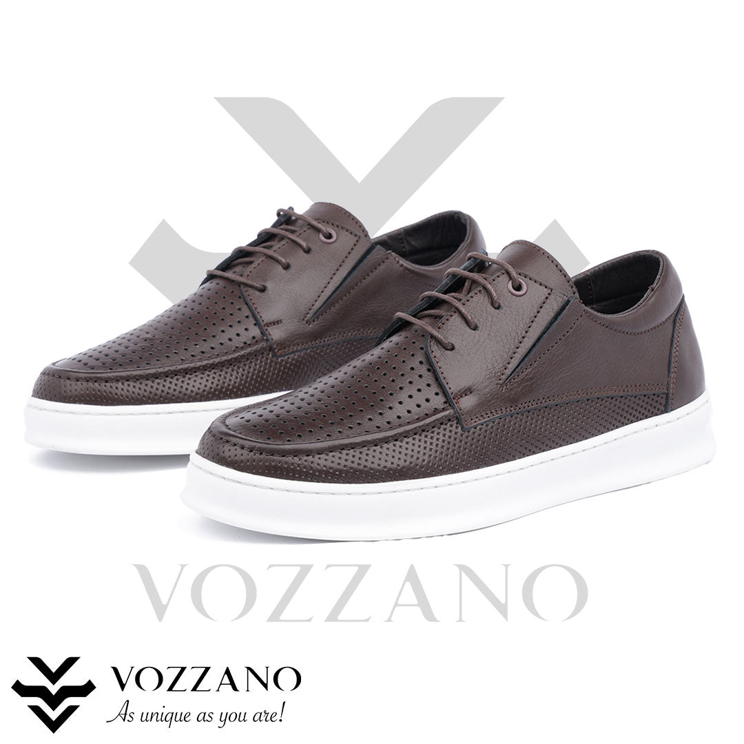 025 – Sneaker Cuir Perforé