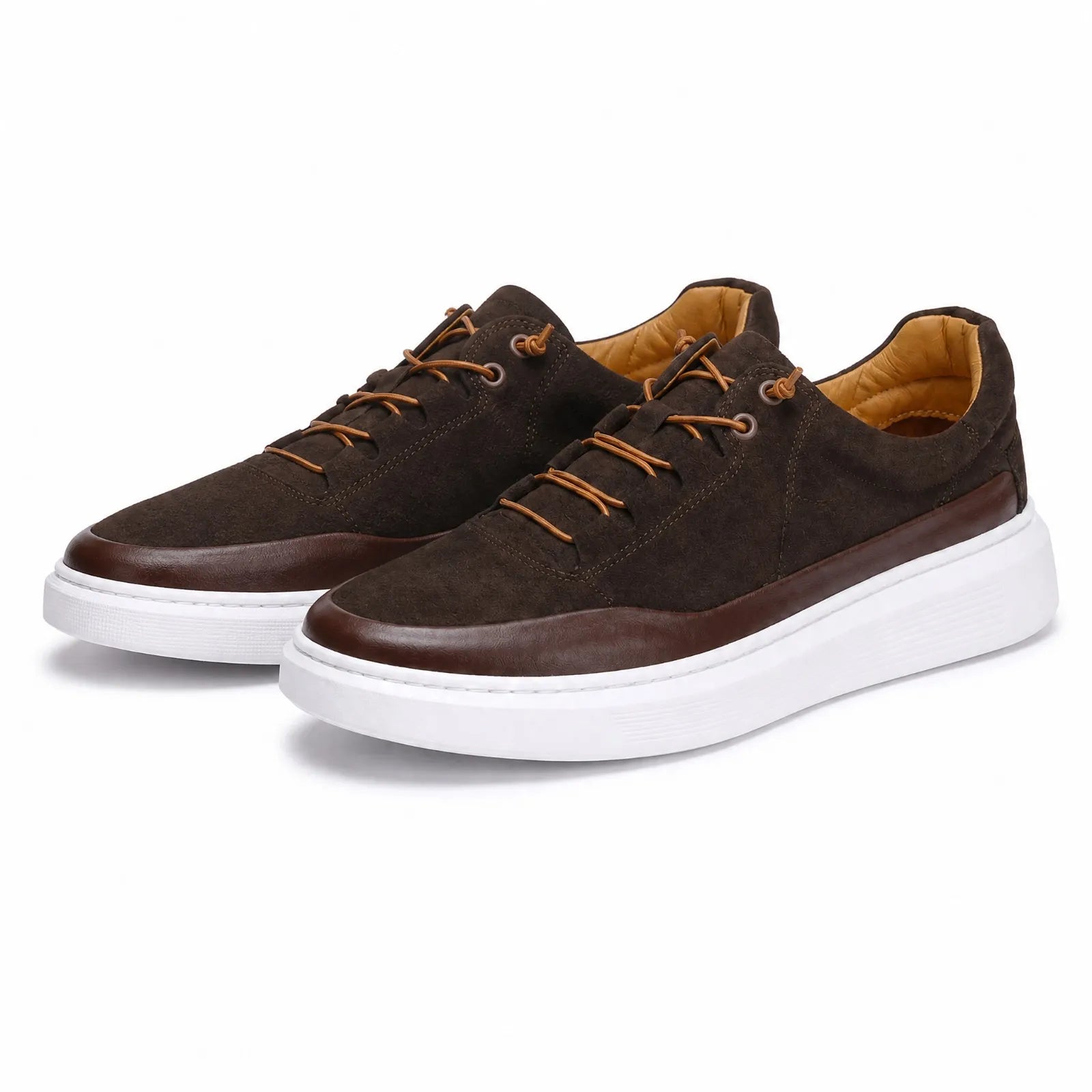 M16 - Sneakers en Cuir