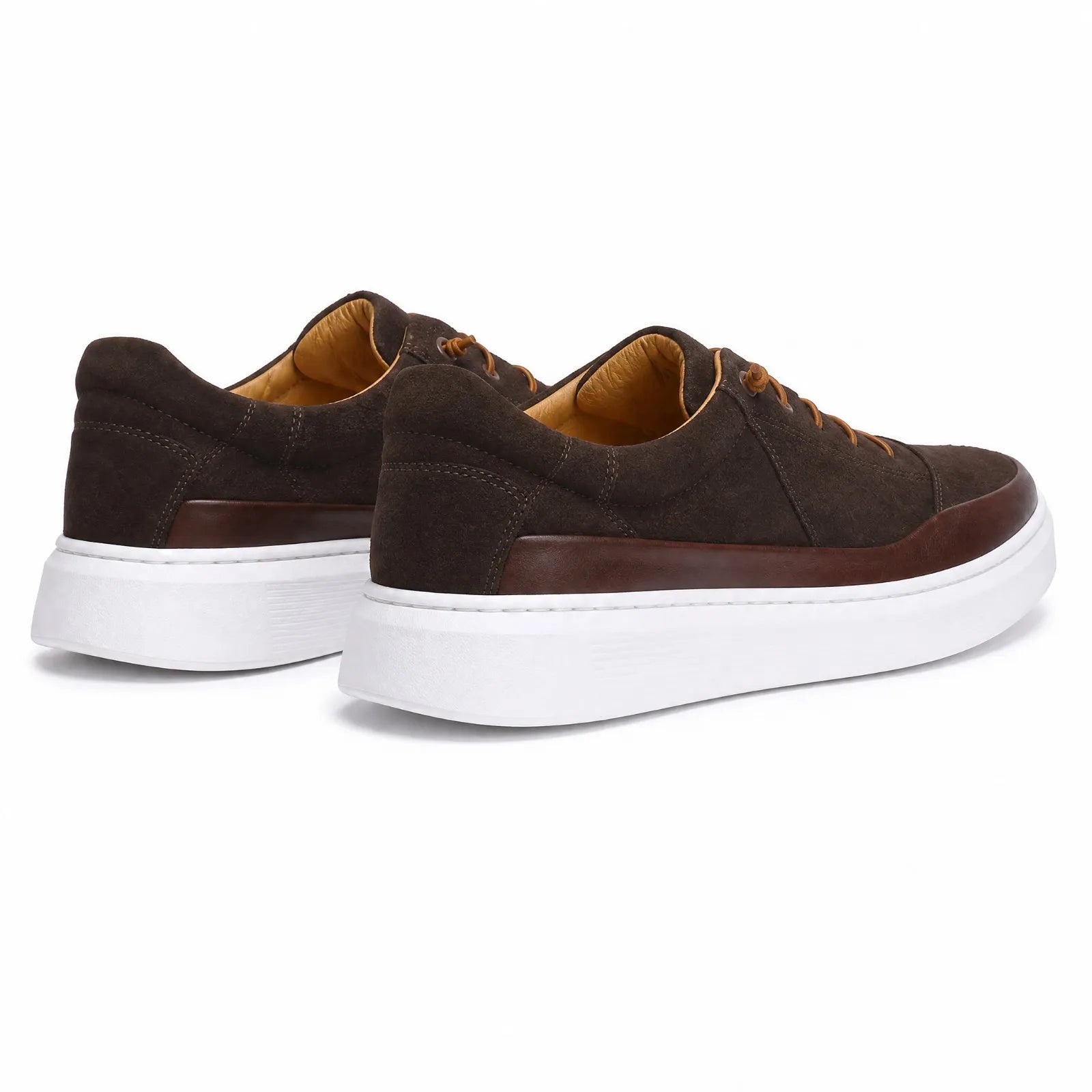 M16 - Sneakers en Cuir