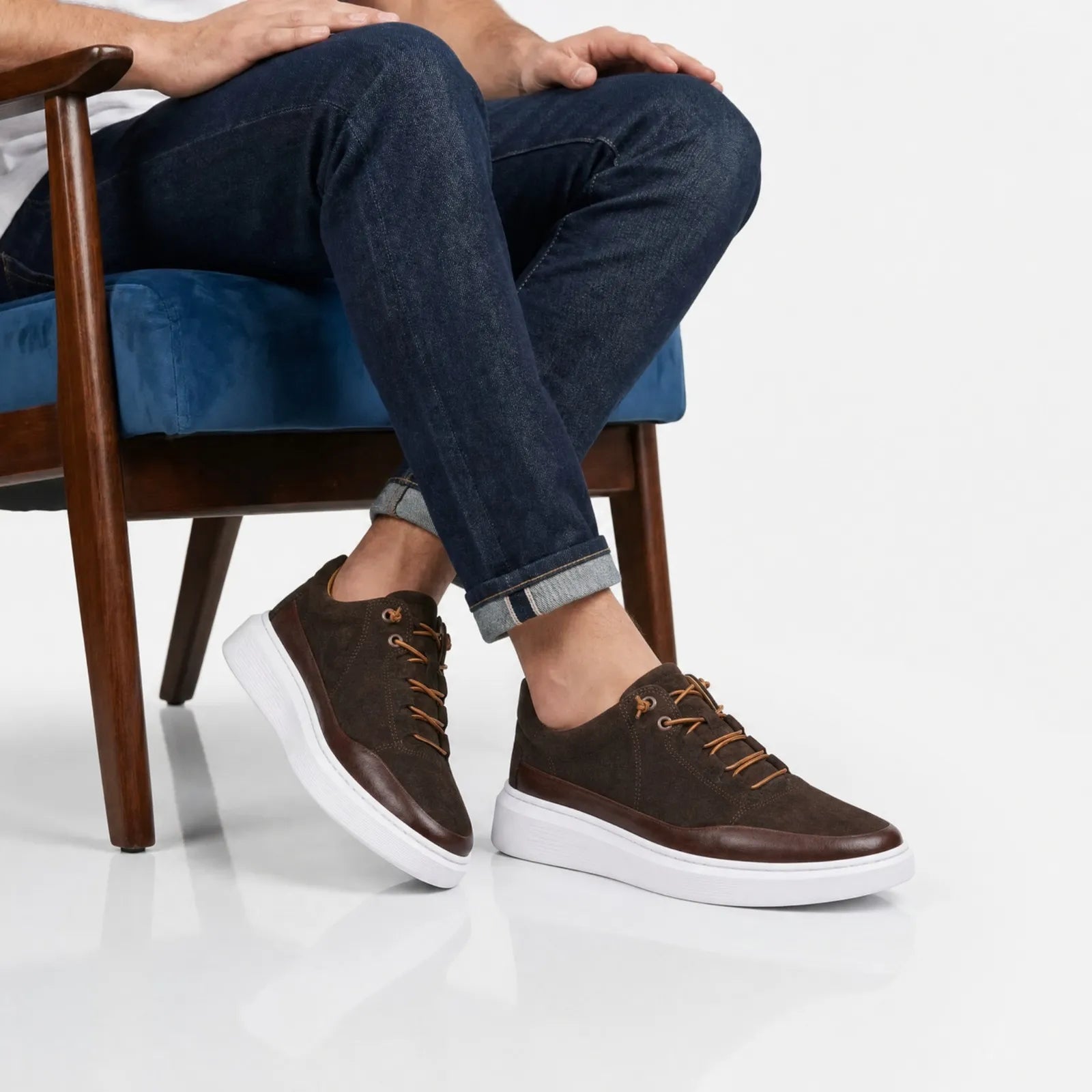 M16 - Sneakers en Cuir